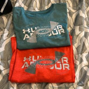 Boys Under Armour Shirts — XL
